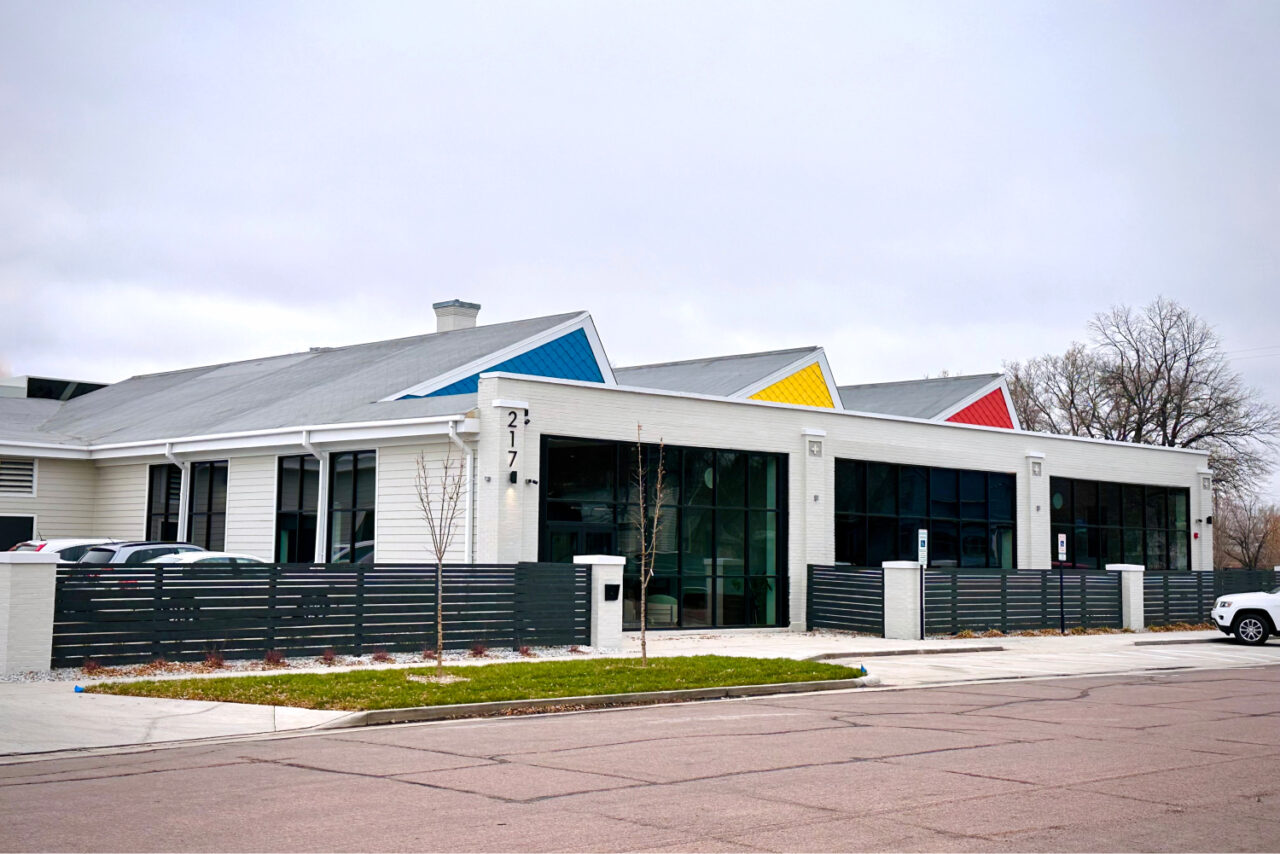 Exterior photo of Lemonly HQ at the Sawtooth Building in downtown Sioux Falls